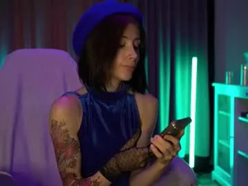 lady_nicolett free chat on liveonude