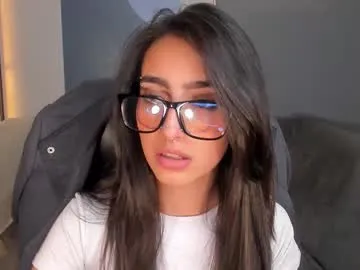 DiamondJo free chat on liveonude Image 17