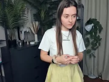 laura_mutti free chat on liveonude