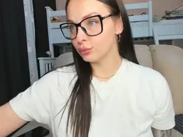 ELENA-XXX free chat on liveonude Image 19