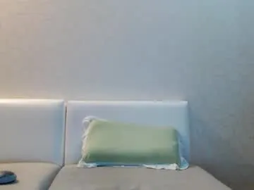 PinkFoxya free chat on liveonude Image 5