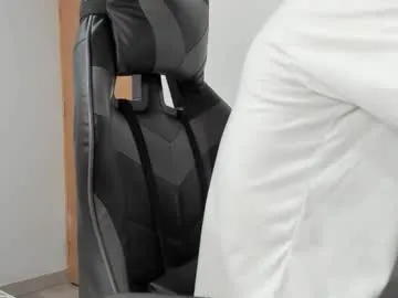 harleyysummers free chat on liveonude Image 4