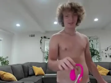 HEYBANANA free chat on liveonude Image 3