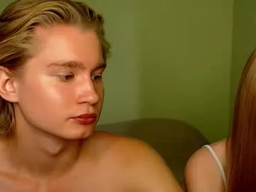 xunybany free chat on liveonude Image 11