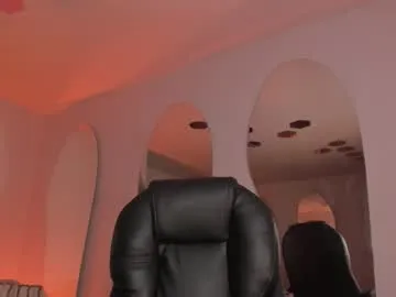 lucy1990xxx free chat on liveonude Image 7