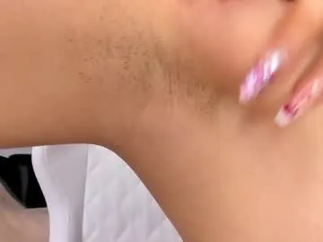 DiamondJo free chat on liveonude Image 14