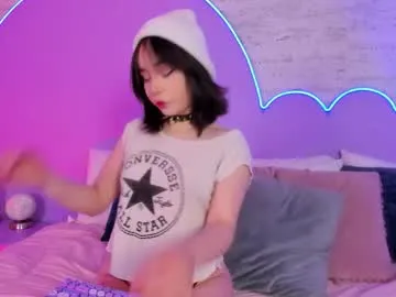 aura_vega free chat on liveonude Image 12