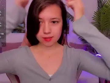 DiamondJo free chat on liveonude Image 16