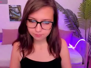 DiamondJo free chat on liveonude Image 17