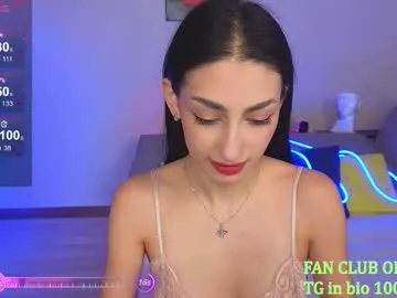 lory34 free chat on liveonude Image 19