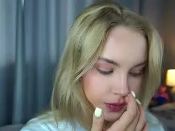 violett_fowlerxx free chat on liveonude Image 8