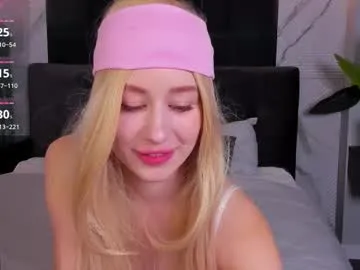 ilovewhitecocksalot free chat on liveonude Image 16