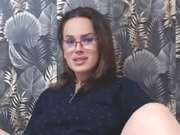 DiamondJo free chat on liveonude Image 2