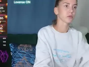 april_ebony18_ free chat on liveonude Image 9