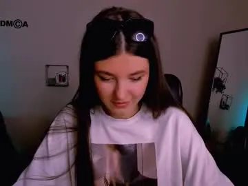 DiamondJo free chat on liveonude Image 12