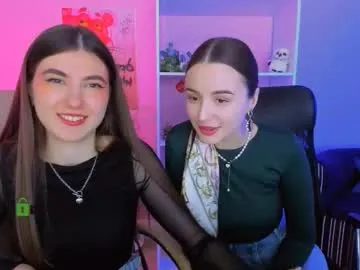 DiamondJo free chat on liveonude Image 18