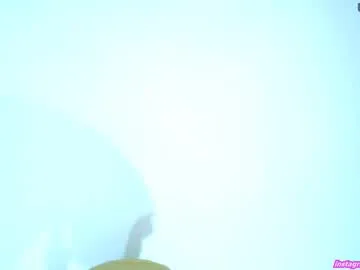 remax14 free chat on liveonude Image 8