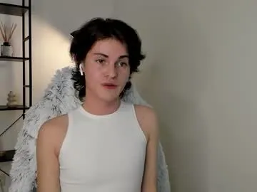 little_femb0y free chat on liveonude