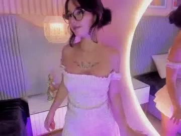 shayna_cute free chat on liveonude Image 6