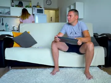 xunybany free chat on liveonude Image 9