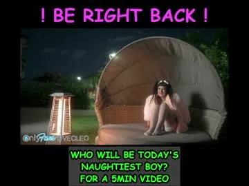 vika_loves_you free chat on liveonude Image 15