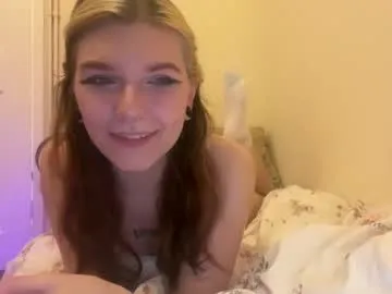 ELENA-XXX free chat on liveonude Image 3