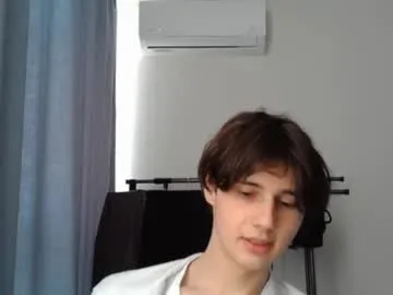 PinkFoxya free chat on liveonude Image 5