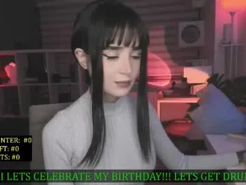 Wild-Angel777 free chat on liveonude Image 3