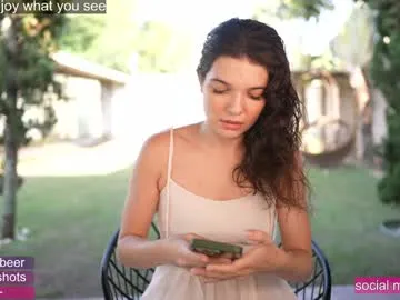 sharai_ free chat on liveonude Image 2