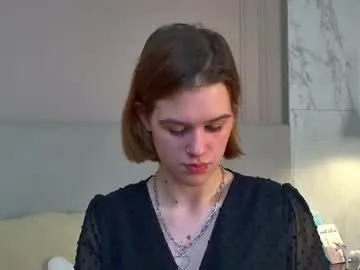 lorapuffs free chat on liveonude