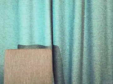 tina_lyn free chat on liveonude Image 17