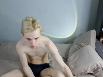 HEYBANANA free chat on liveonude Image 15