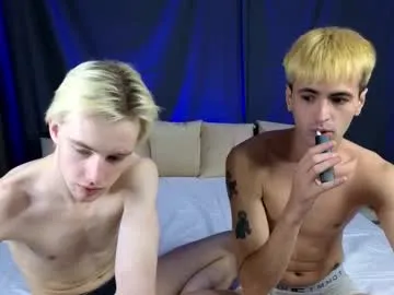 HEYBANANA free chat on liveonude Image 6