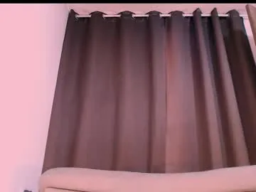 xunybany free chat on liveonude Image 11