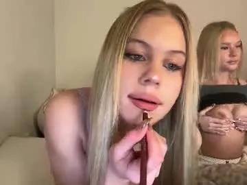 lila_elliot free chat on liveonude Image 6