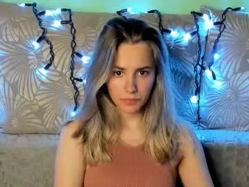 DiamondJo free chat on liveonude Image 8