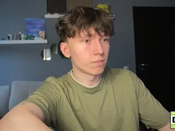 xunybany free chat on liveonude Image 2