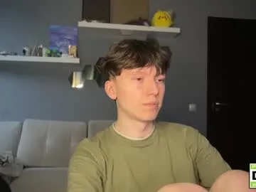 xunybany free chat on liveonude Image 3