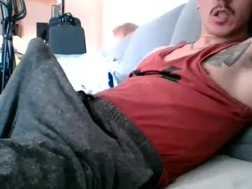 malemuscle11 free chat on liveonude