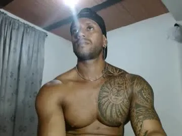 xunybany free chat on liveonude Image 17