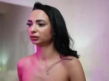 noah_devil_ free chat on liveonude Image 3