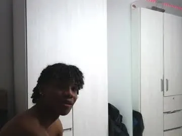 HEYBANANA free chat on liveonude Image 9