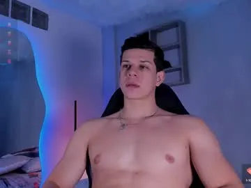 loveuniverse8 free chat on liveonude Image 3