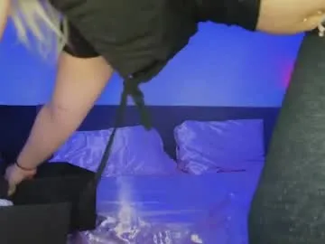 DiamondJo free chat on liveonude Image 10