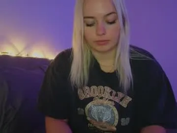 DiamondJo free chat on liveonude Image 6