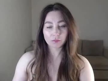 DiamondJo free chat on liveonude Image 6