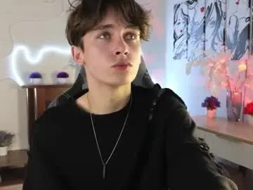 ELENA-XXX free chat on liveonude Image 4