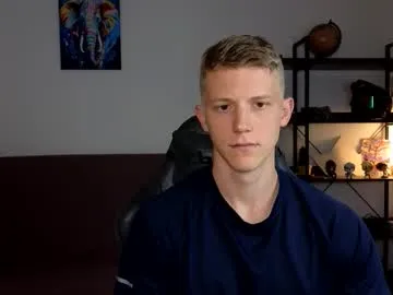 xunybany free chat on liveonude Image 14