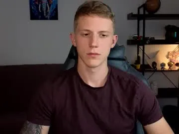 xunybany free chat on liveonude Image 18