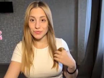 minene_mikami free chat on liveonude Image 10